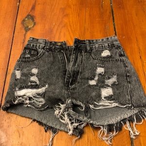 Black/gray ripped jean shorts